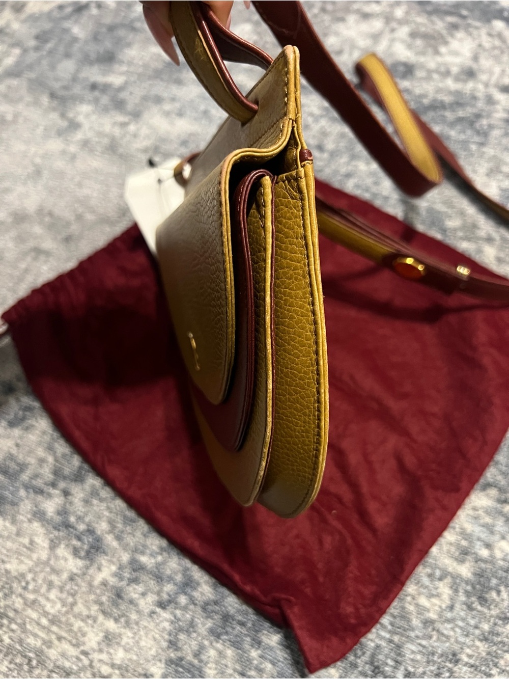 Cartier (Must de collection) Leather Crossbody Bag in Mustard and Brown - Picture 10 of 13